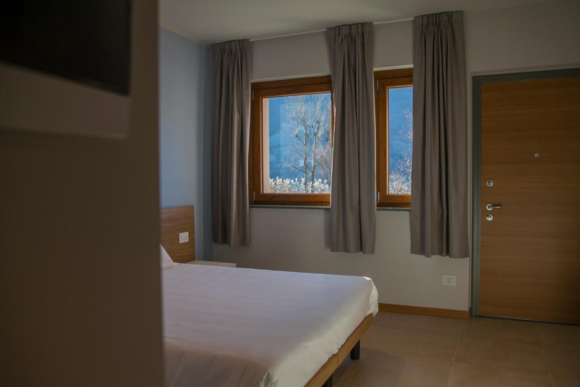 Albergo La Romanella Spinone Al Lago Экстерьер фото